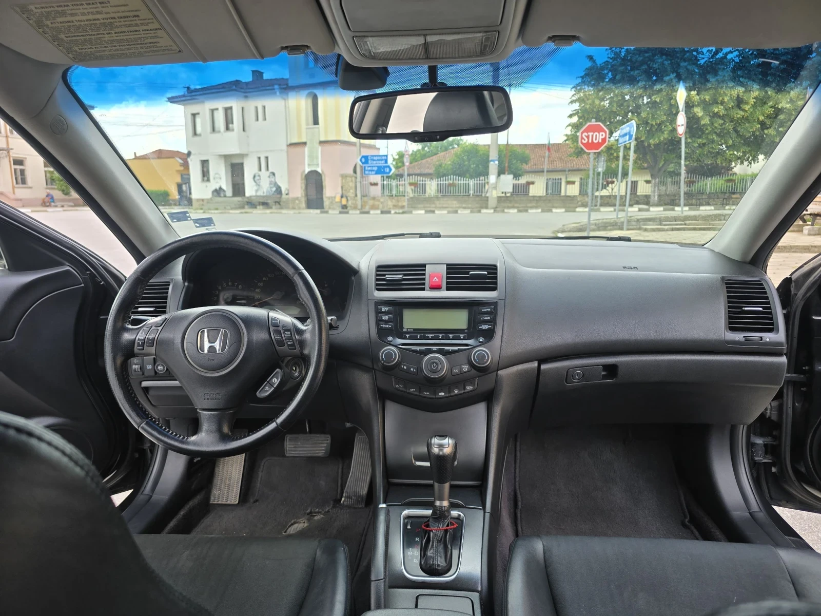 Honda Accord 2.0, снимка 14 - Автомобили и джипове - 54980764