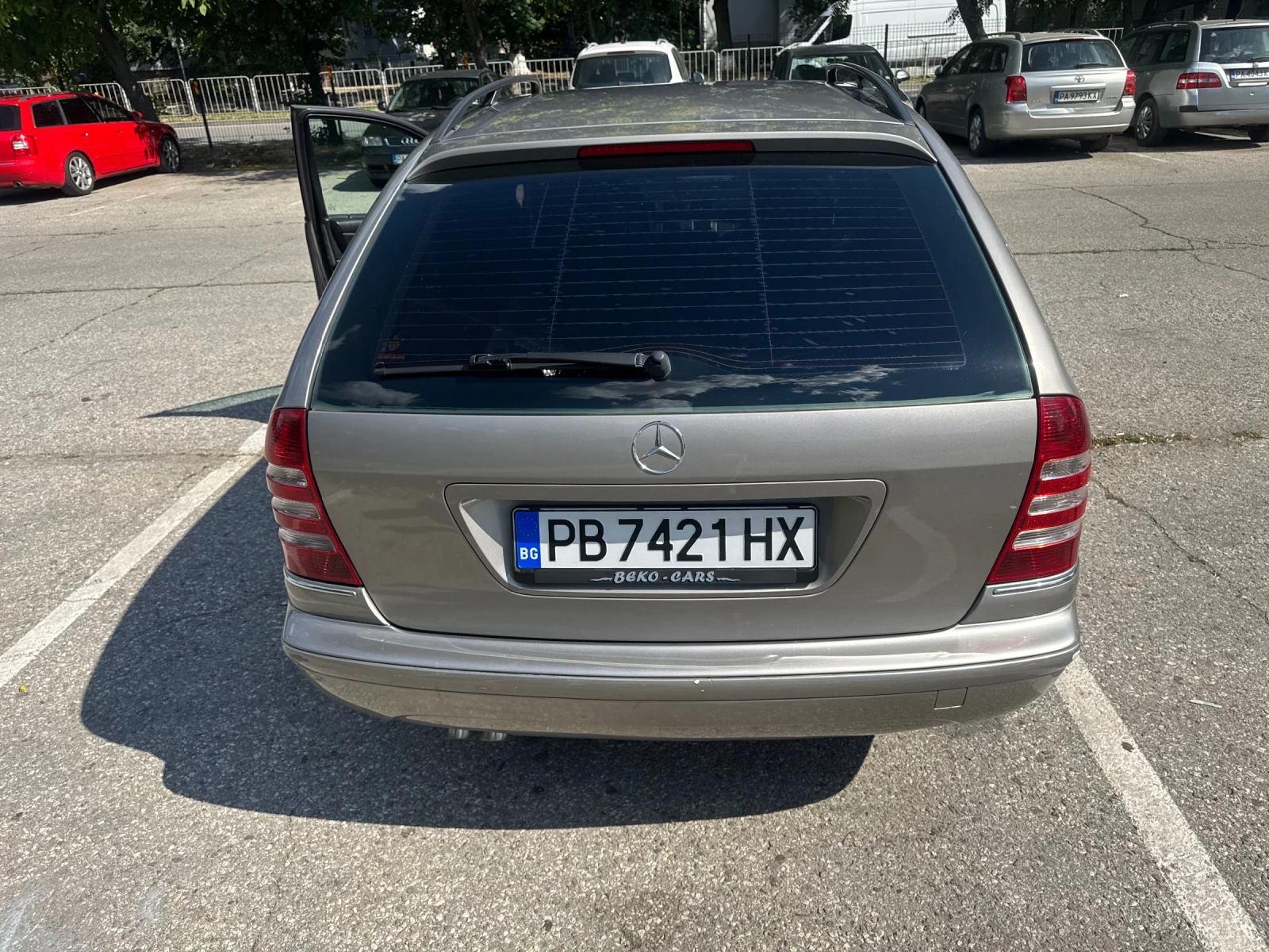 Mercedes-Benz C 220, снимка 9 - Автомобили и джипове - 55163118