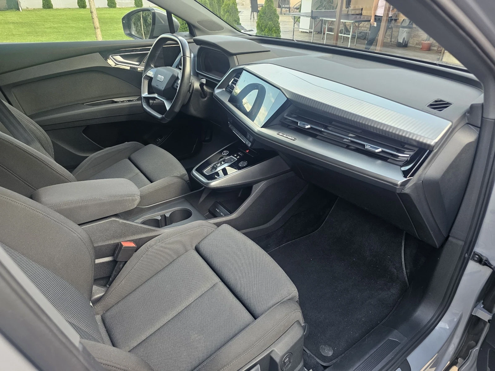 Audi E-Tron, снимка 6 - Автомобили и джипове - 55416341