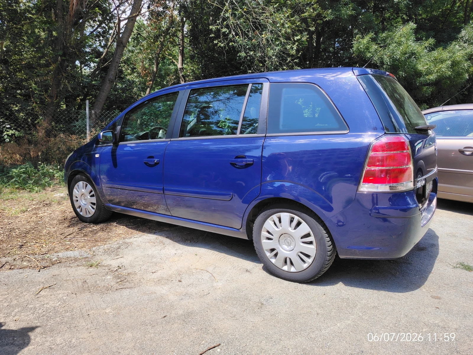 Opel Zafira B, снимка 9 - Автомобили и джипове - 55496356