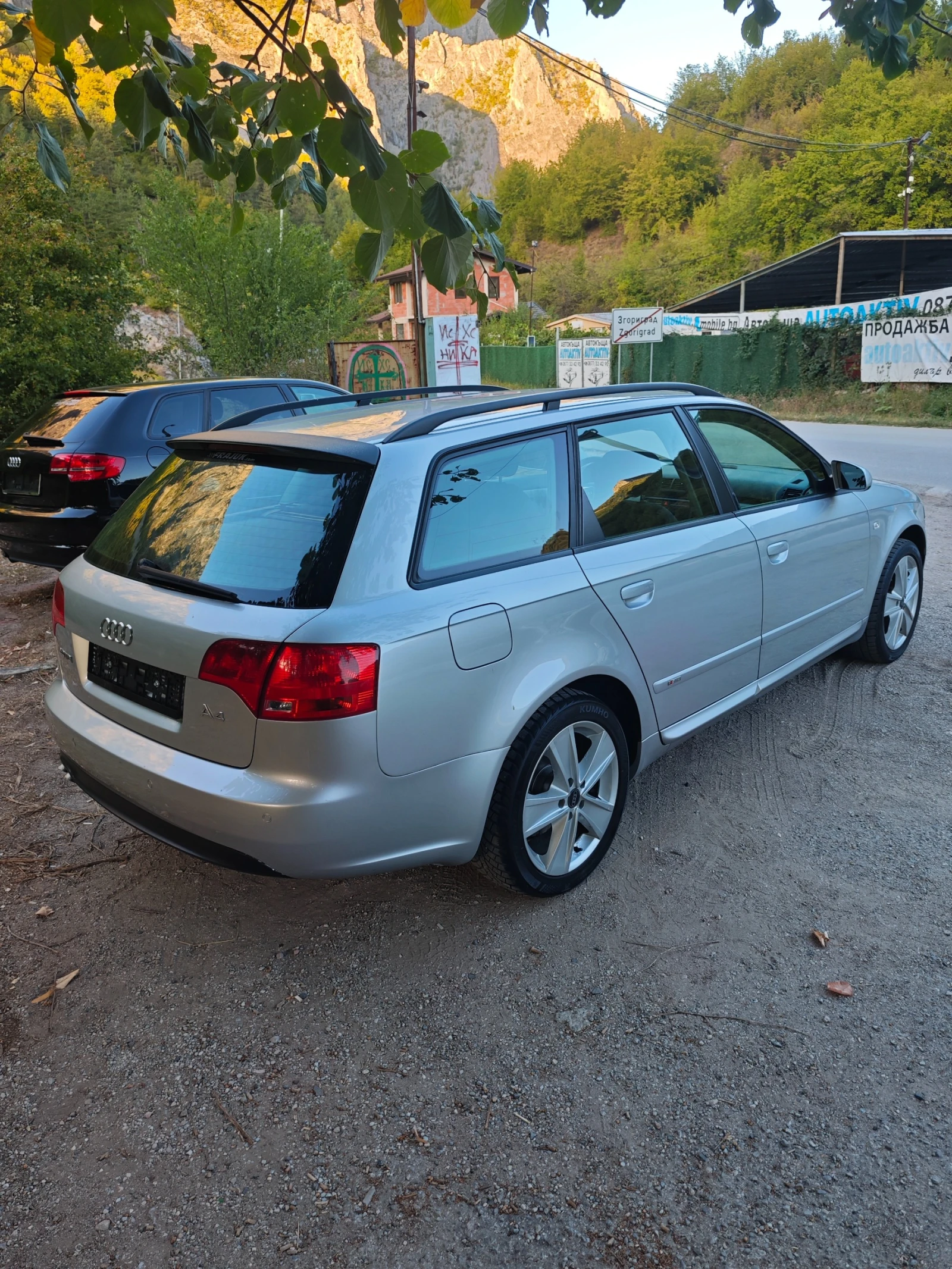 Audi A4 2.0ТДИ АВТОМАТИК, снимка 8 - Автомобили и джипове - 56193654