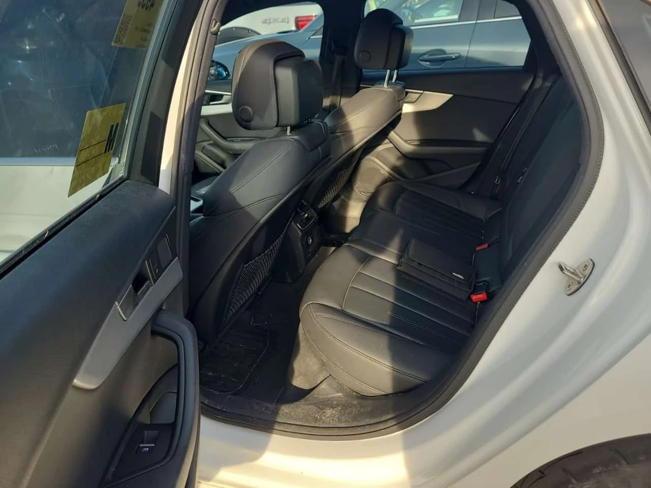 Audi A4 * 4dr Sdn Auto Quattro Progressiv * CARFAX *  | Mobile.bg � ����������� 12