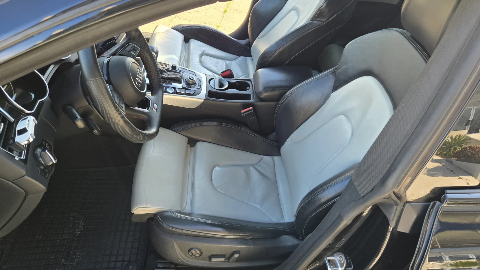 Audi A5 3.0TDI, снимка 6 - Автомобили и джипове - 56523955