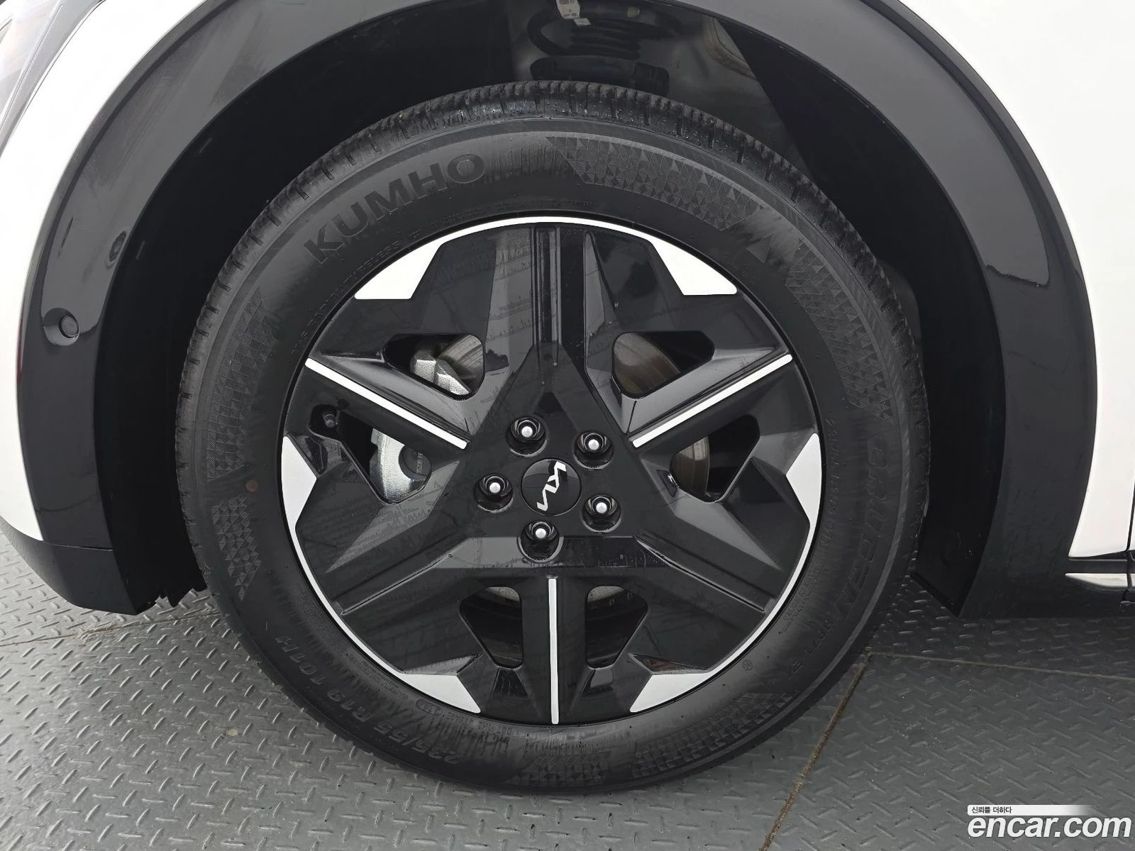 Kia EV6 Long Range 2WD, снимка 5 - Автомобили и джипове - 56544055