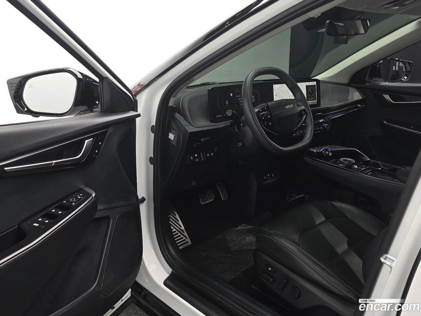 Kia EV6 Long Range 2WD, снимка 10 - Автомобили и джипове - 56544055