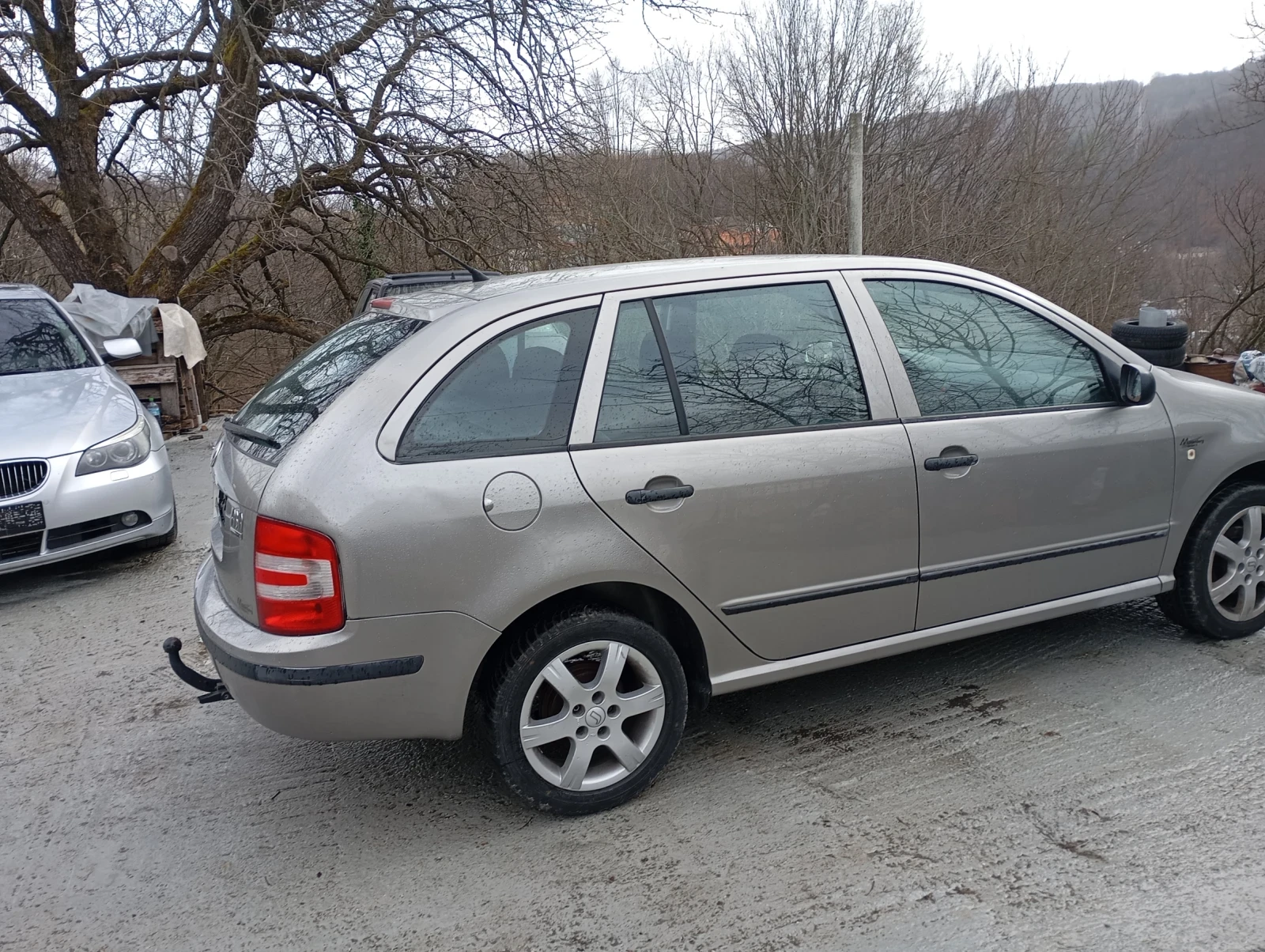 Skoda Fabia, снимка 8 - Автомобили и джипове - 56749085