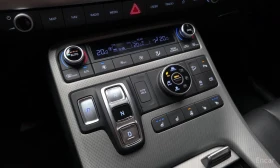 Hyundai Palisade 3.8i Exclusive 4x4* DISTRONIC* ПОДГРЕВ* ОБДУХВАНЕ*, снимка 12