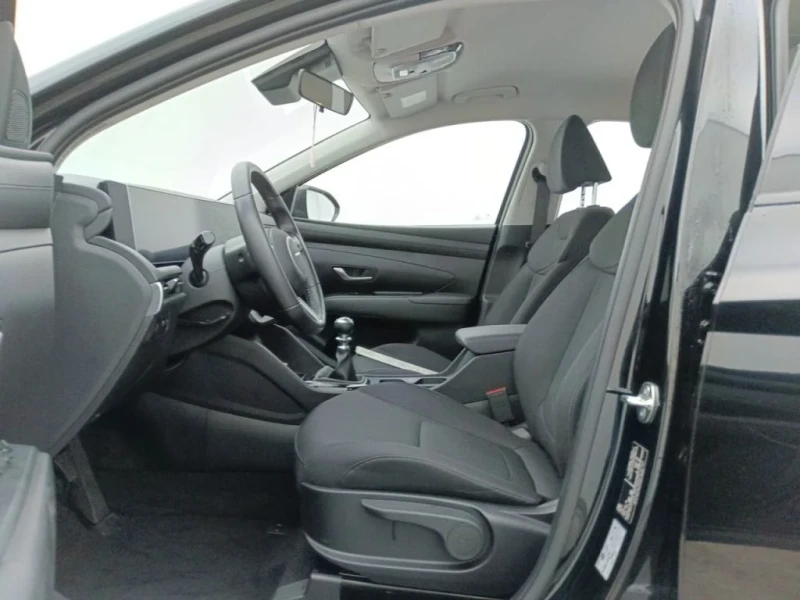 Hyundai Tucson 1.6 T-GDi, снимка 4 - Автомобили и джипове - 52818079