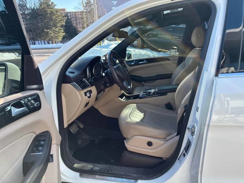 Mercedes-Benz GLE * 400 * CARFAX * ДВА КЛЮЧА* 360 КАМЕРИ* , снимка 5 - Автомобили и джипове - 53289519