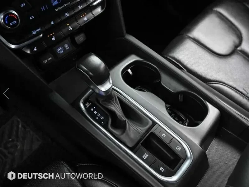 Hyundai Santa fe Tm Diesel 2.0 2Wd Premium, снимка 9 - Автомобили и джипове - 54956685