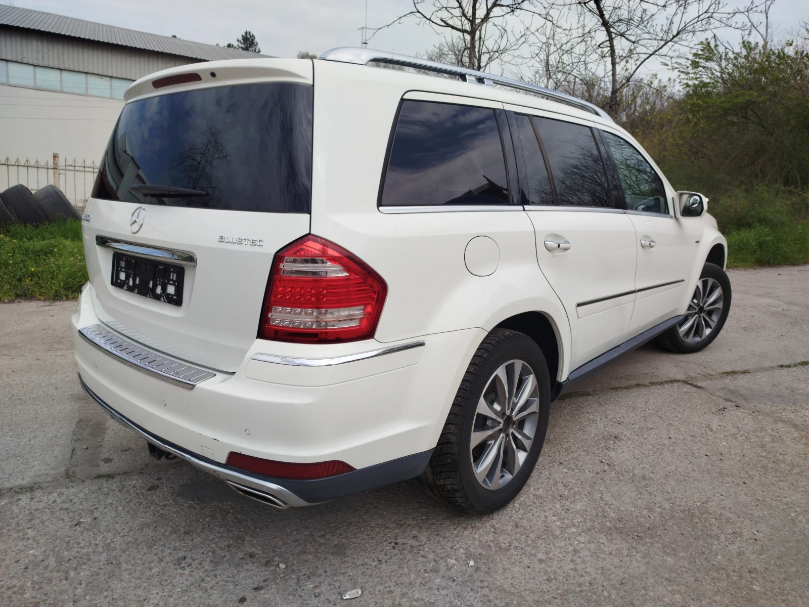 Mercedes-Benz GL GL 350 - изображение 5