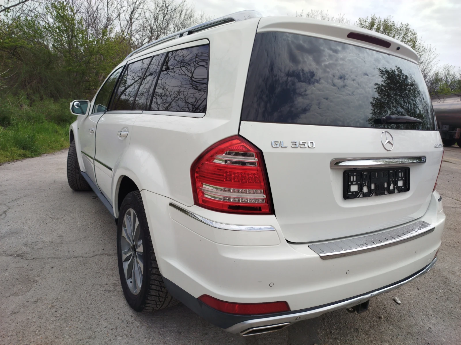 Mercedes-Benz GL GL 350 - изображение 6