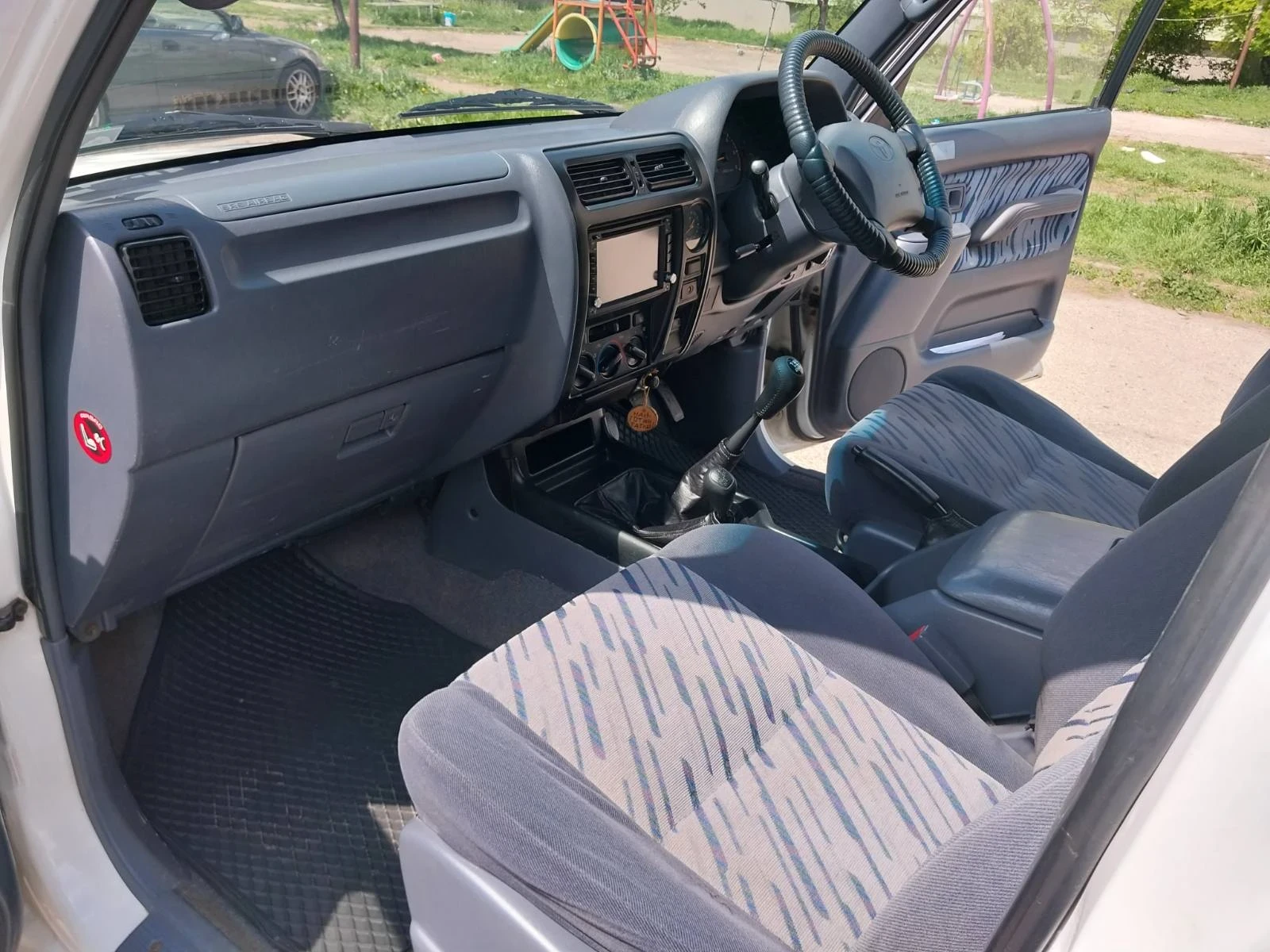 Toyota Land cruiser  - изображение 10