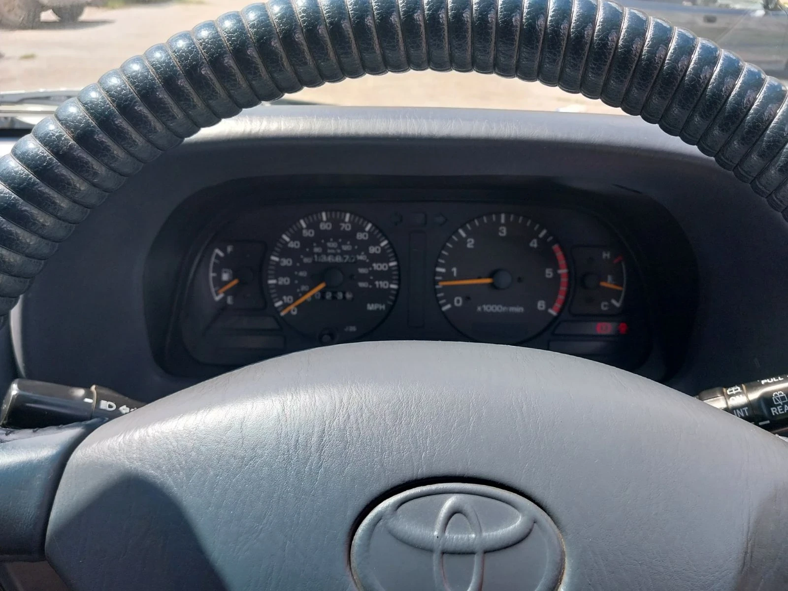 Toyota Land cruiser  - изображение 9