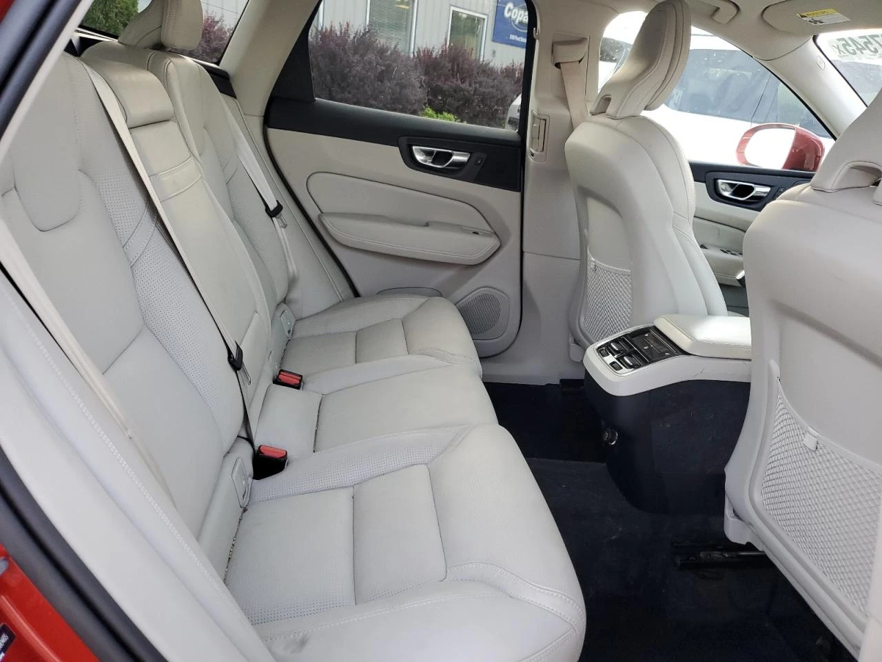 Volvo XC60 T5 INSCRIPTION - изображение 9