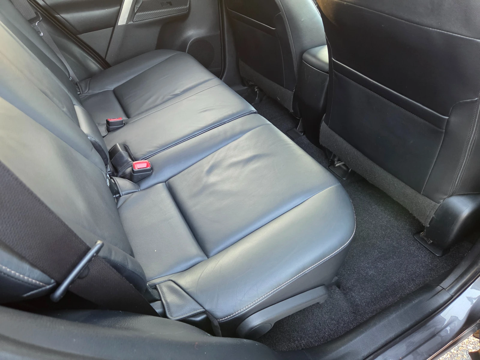 Toyota Rav4 2.0 i AUTOMAT - изображение 9