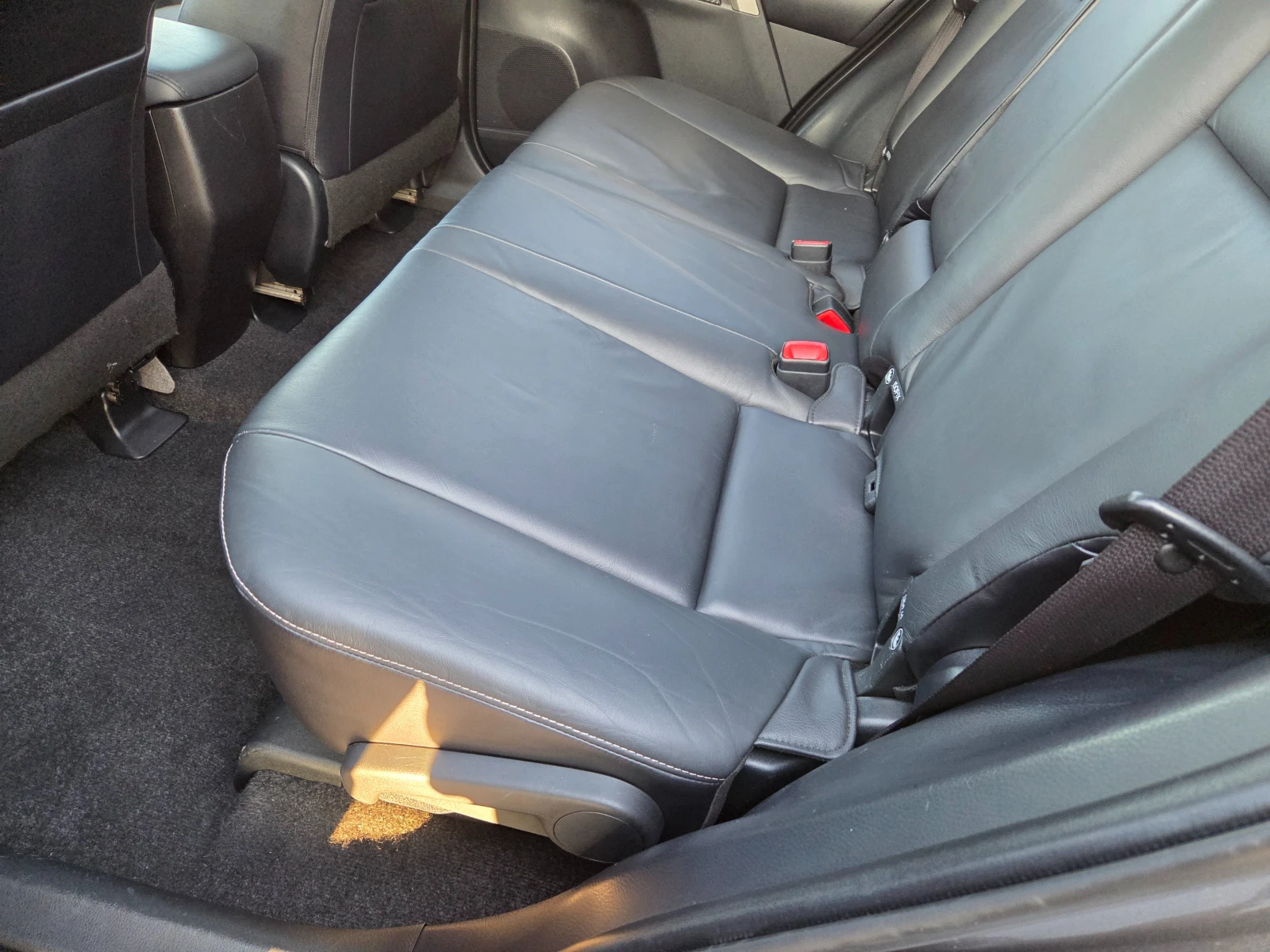 Toyota Rav4 2.0 i AUTOMAT - изображение 8