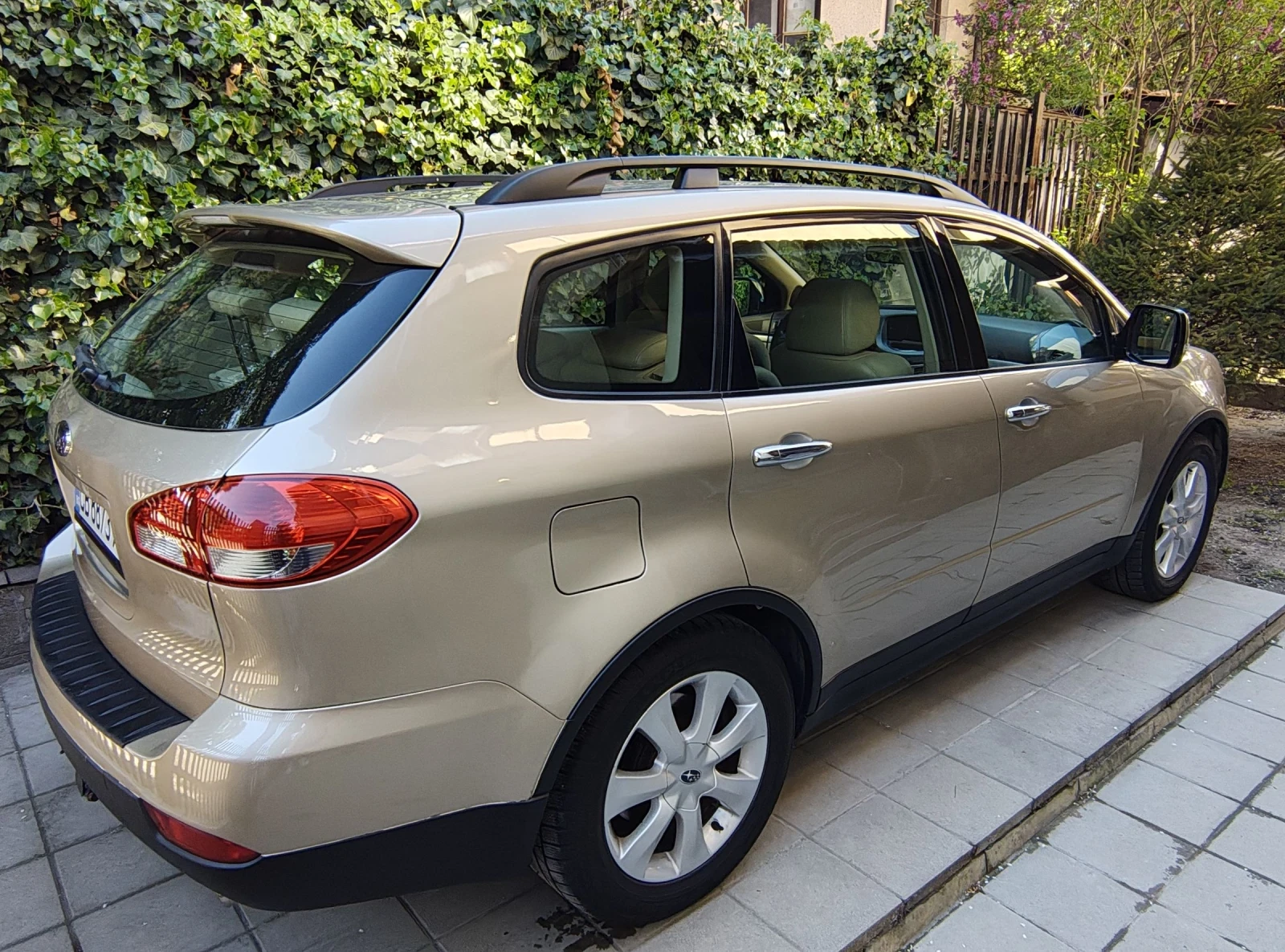 Subaru B10 Tribeka, снимка 4 - Автомобили и джипове - 53382453