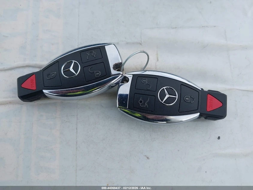 Mercedes-Benz GLA 250 2.0L I-4 DI, DOHC, VVT, TURBO, 208HP All Wheel, снимка 11 - Автомобили и джипове - 53733648