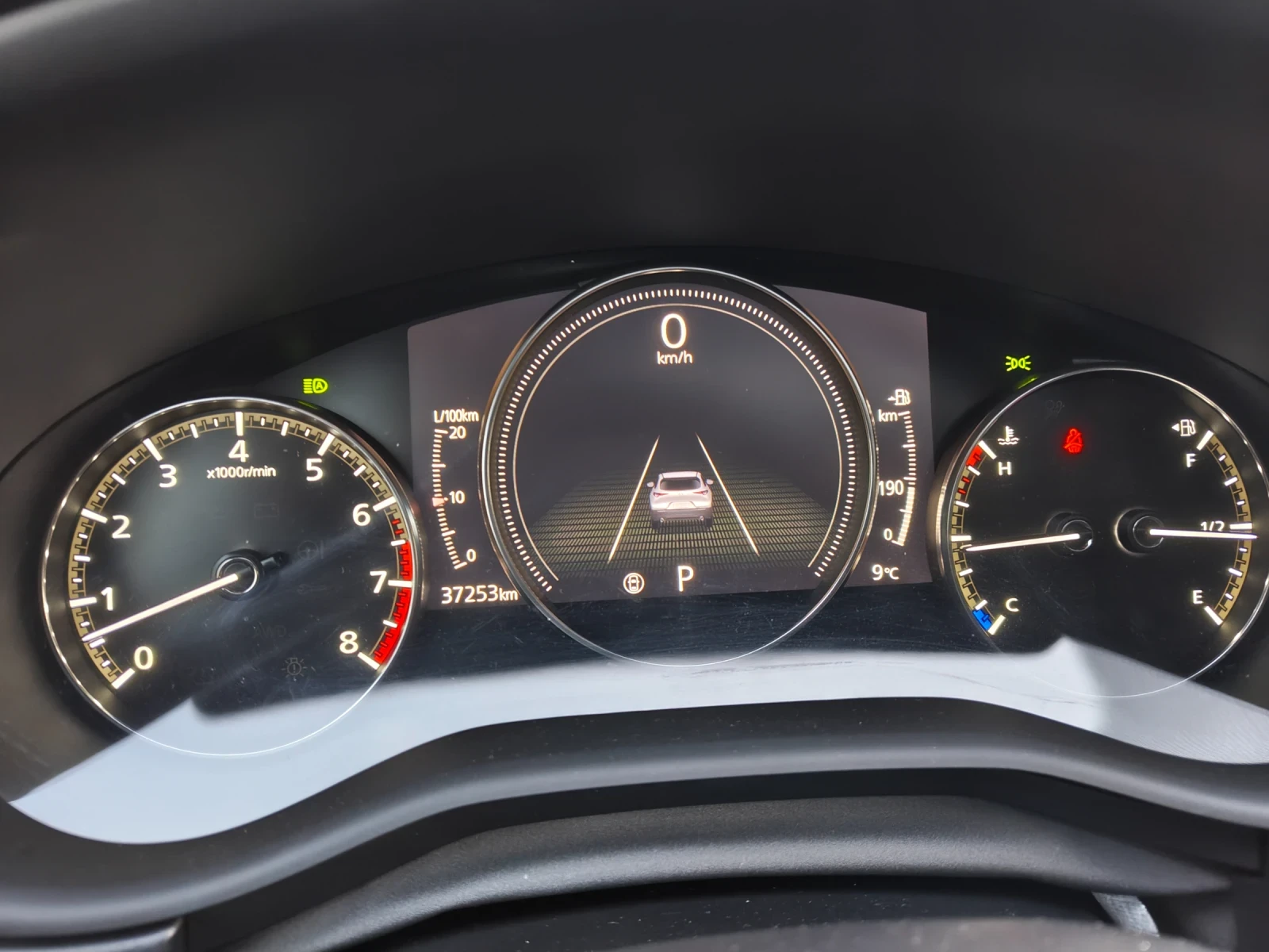 Mazda CX-30 2.5 AWD PREFFERED PACKAGE, снимка 14 - Автомобили и джипове - 53907248