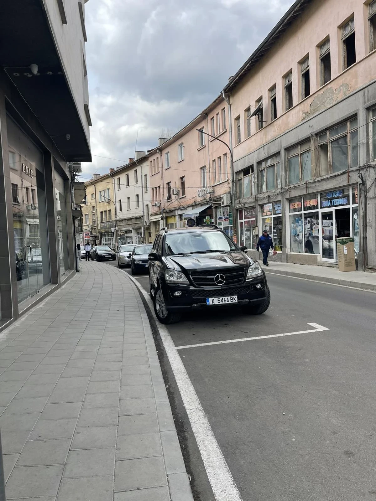 Mercedes-Benz GL 320, снимка 3 - Автомобили и джипове - 53998756