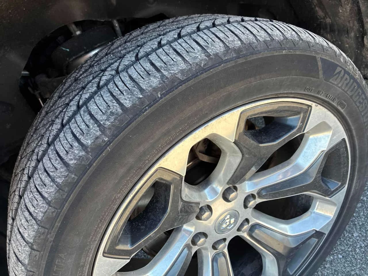 Dodge RAM 1500 * Limited * PANO* KEYLES* ПОДГРЕВ* , снимка 7 - Автомобили и джипове - 54001988