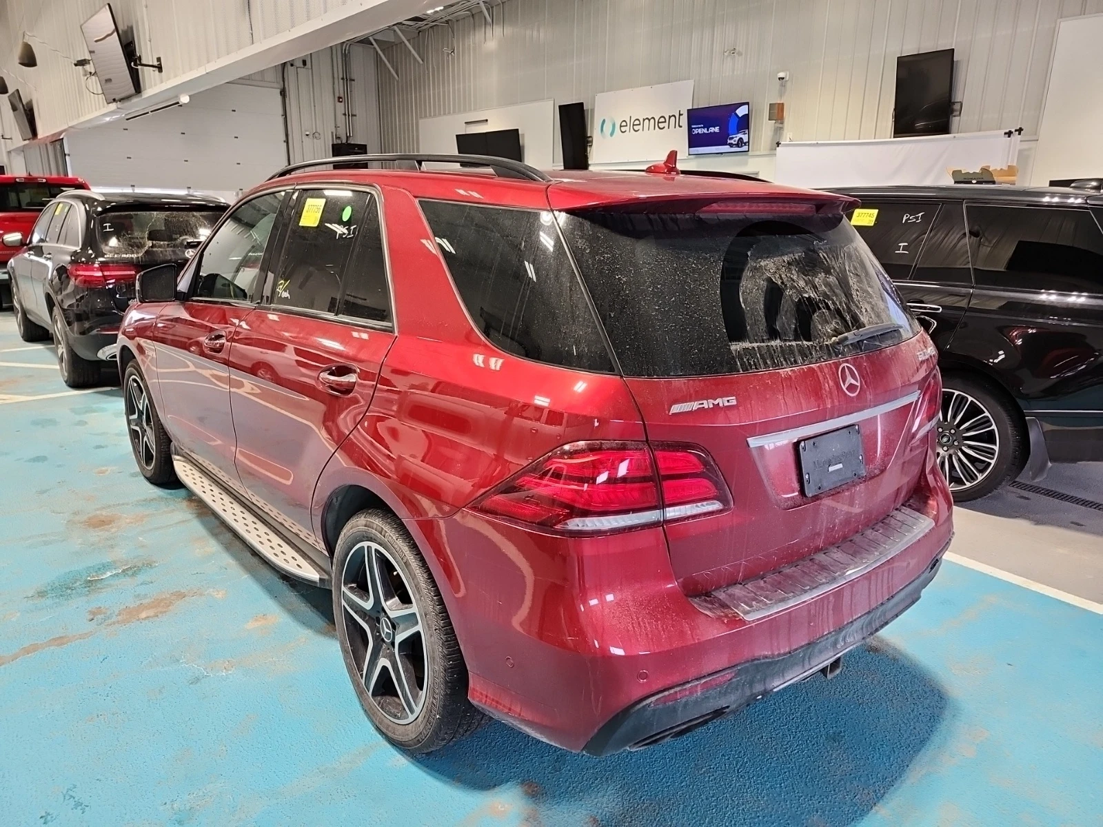 Mercedes-Benz GLE 43 AMG * * CARFAX * * АВТО КРЕДИТ * * , снимка 4 - Автомобили и джипове - 54034516