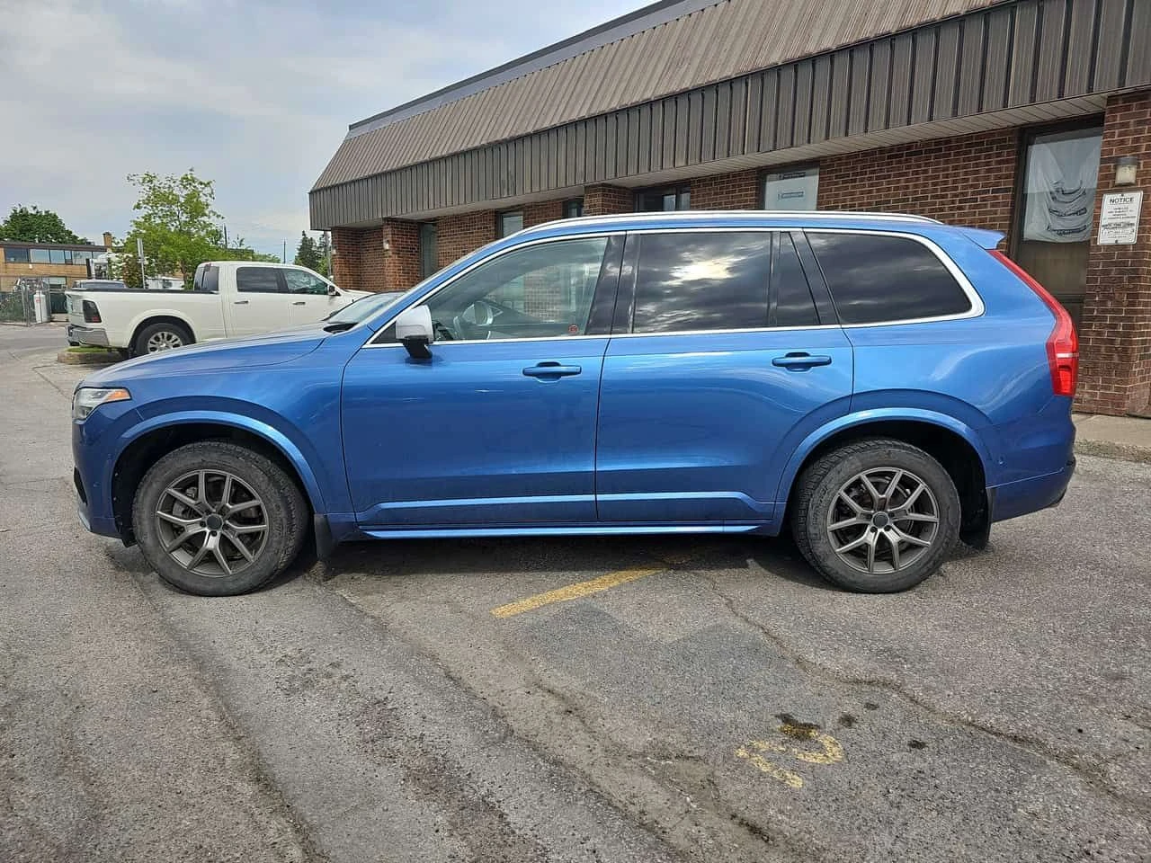 Volvo Xc90 * T6 R Design * CARFAX * ЦЕНА ДО БГ, снимка 3 - Автомобили и джипове - 55078181