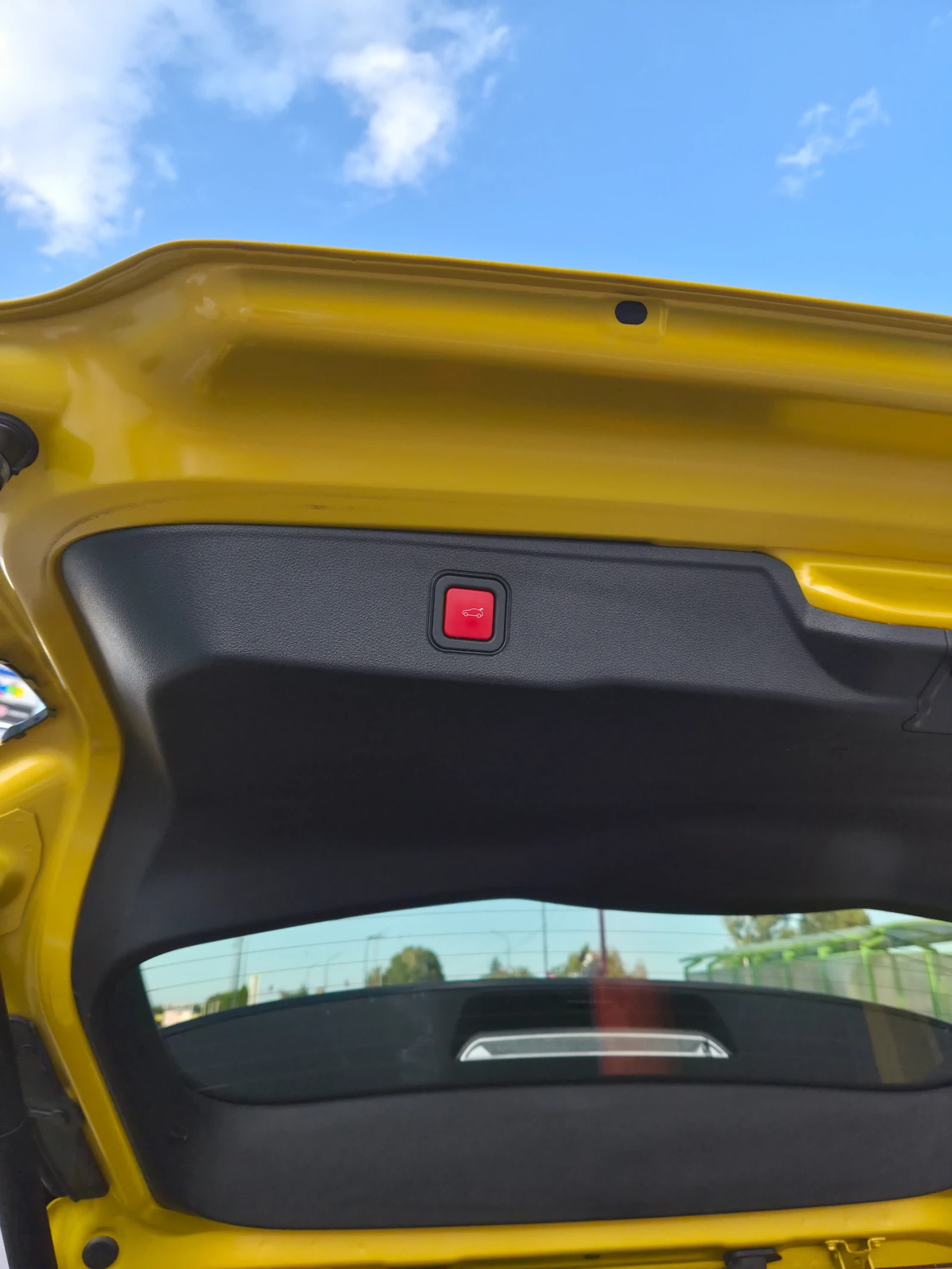 Jeep Avenger Summit  | Mobile.bg � ����������� 10