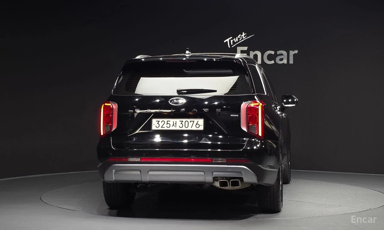 Hyundai Palisade 3.8i Exclusive 4x4* DISTRONIC* ПОДГРЕВ* ОБДУХВАНЕ*, снимка 4 - Автомобили и джипове - 55558088
