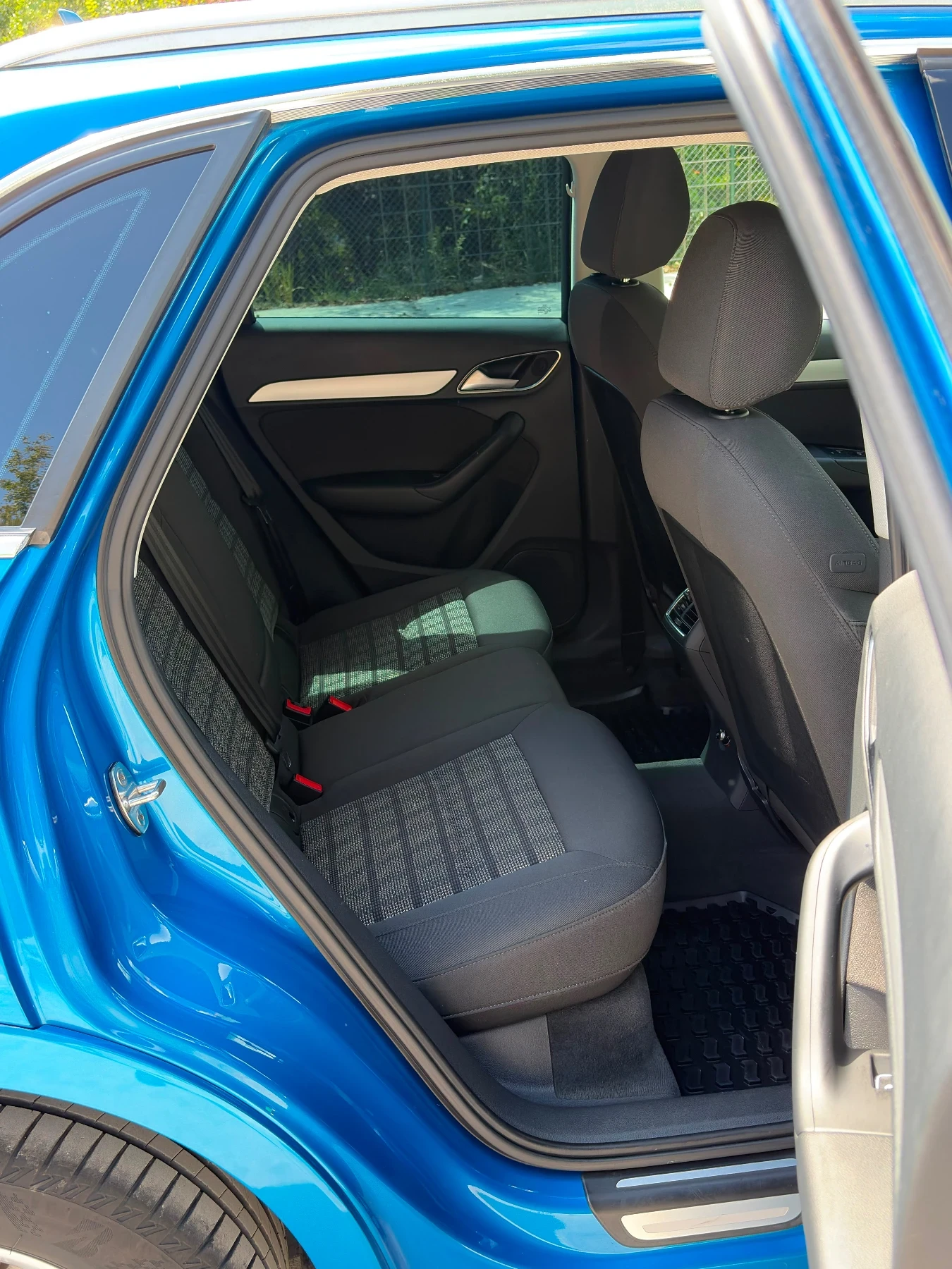 Audi Q3 2.0 TDI Quatro S tronic S Line, снимка 7 - Автомобили и джипове - 55627116