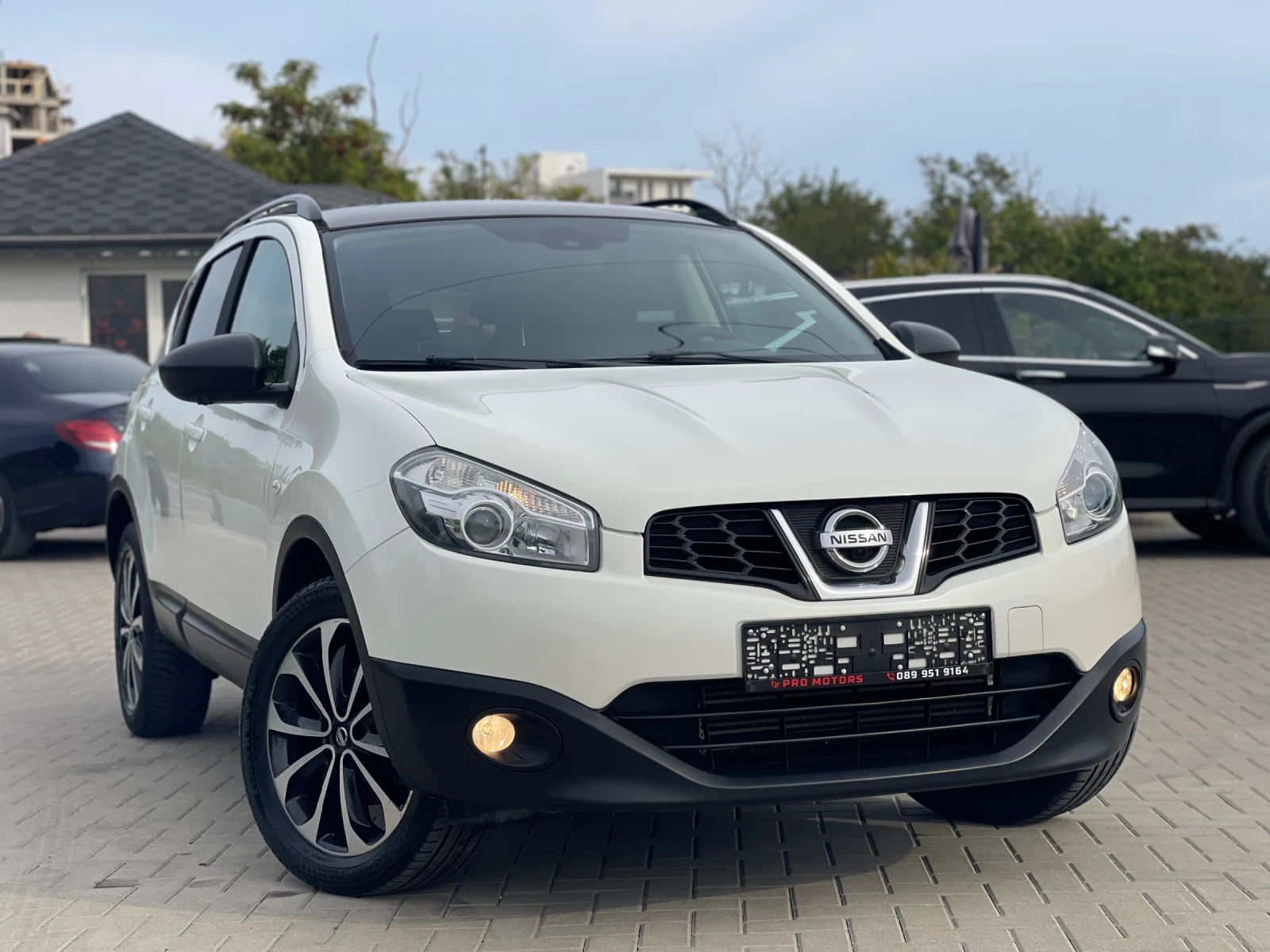 Nissan Qashqai Камери 360, снимка 2 - Автомобили и джипове - 56162746