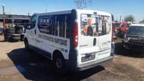 Renault Trafic 2.0dci/ на части , снимка 3