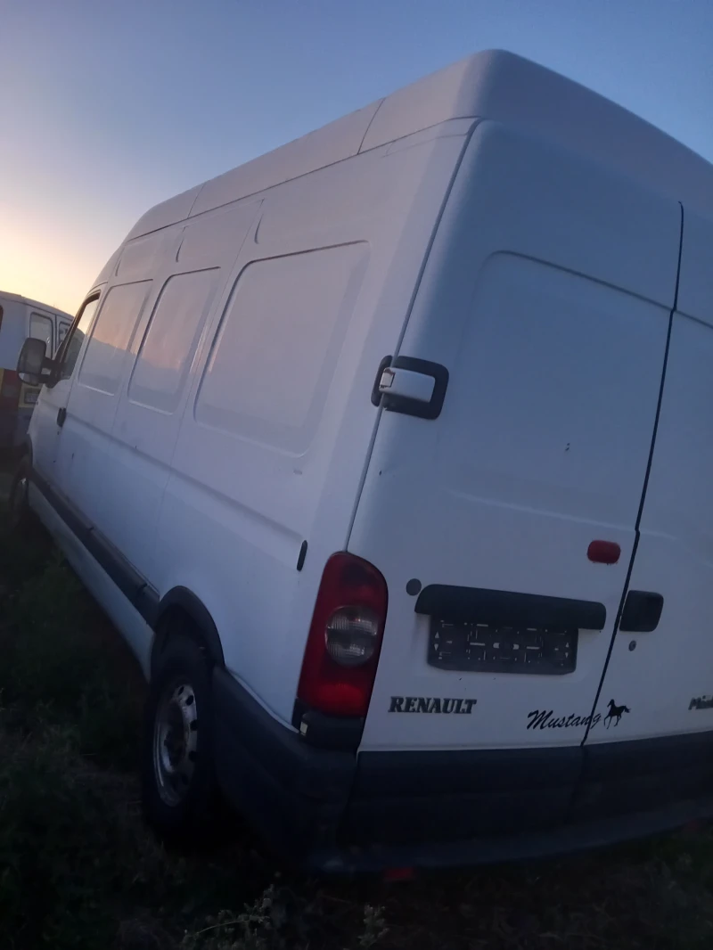 Renault Master 2, 5 двойно макси клима 2броя пресТБИ банка , снимка 13 - Бусове и автобуси - 46468511