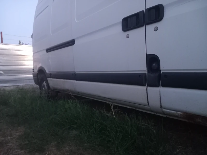 Renault Master 2, 5 двойно макси клима 2броя пресТБИ банка , снимка 17 - Бусове и автобуси - 46468511