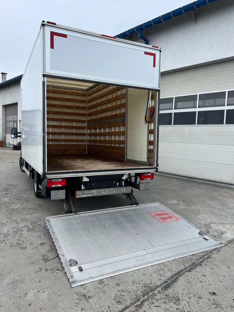 Iveco Daily Двойна гума / Б-категория / Падащ борд / AC, снимка 8 - Бусове и автобуси - 53005881