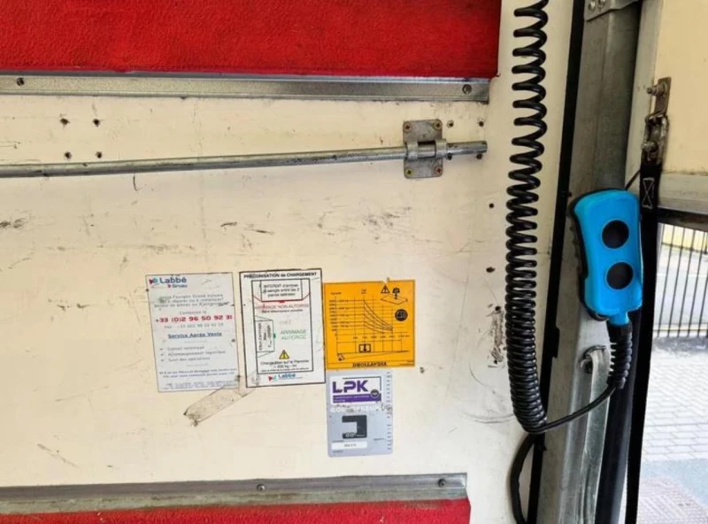 Mercedes-Benz Sprinter, снимка 10 - Бусове и автобуси - 53359898