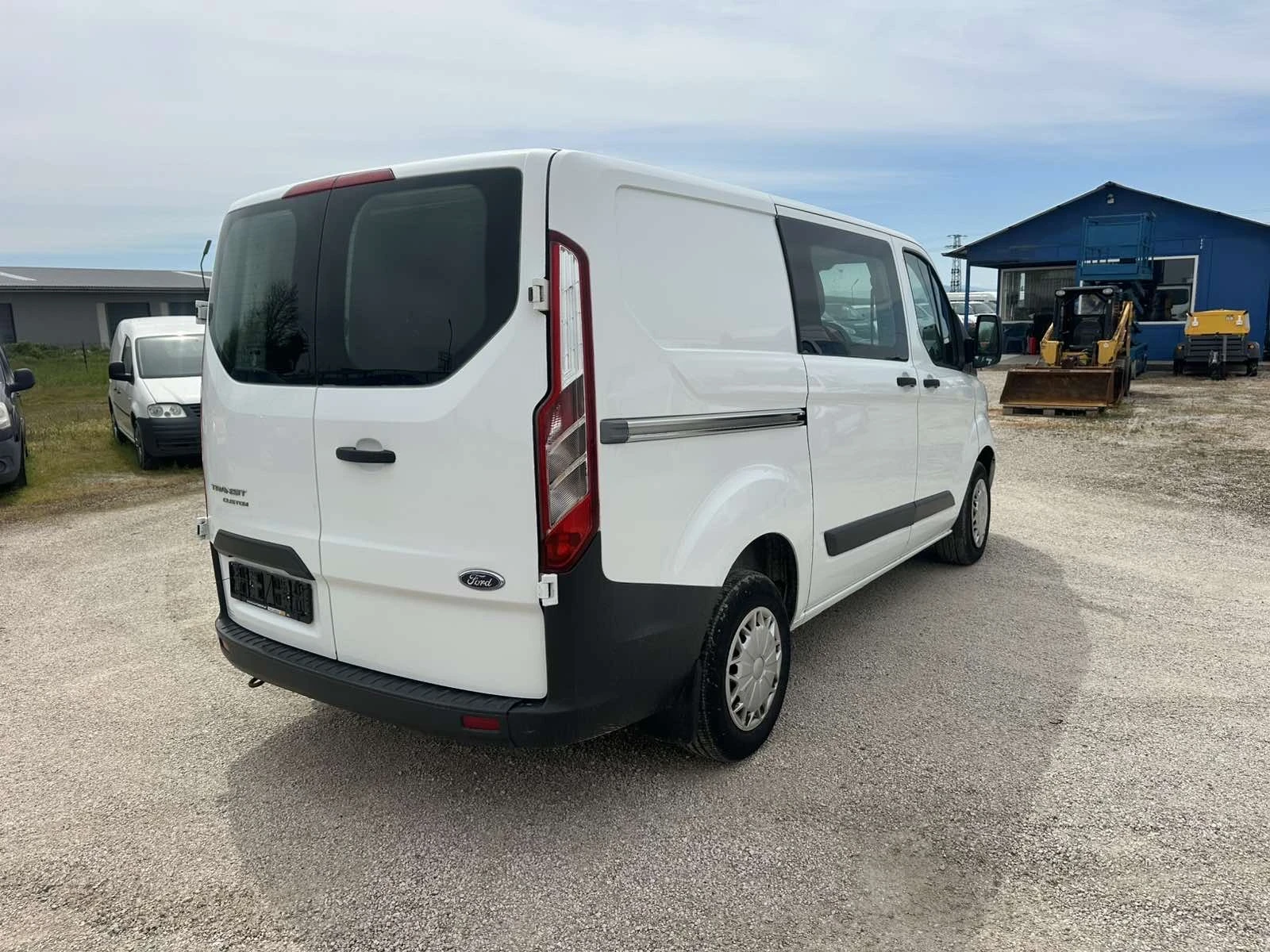 Ford Transit Custom, снимка 4 - Бусове и автобуси - 54478358