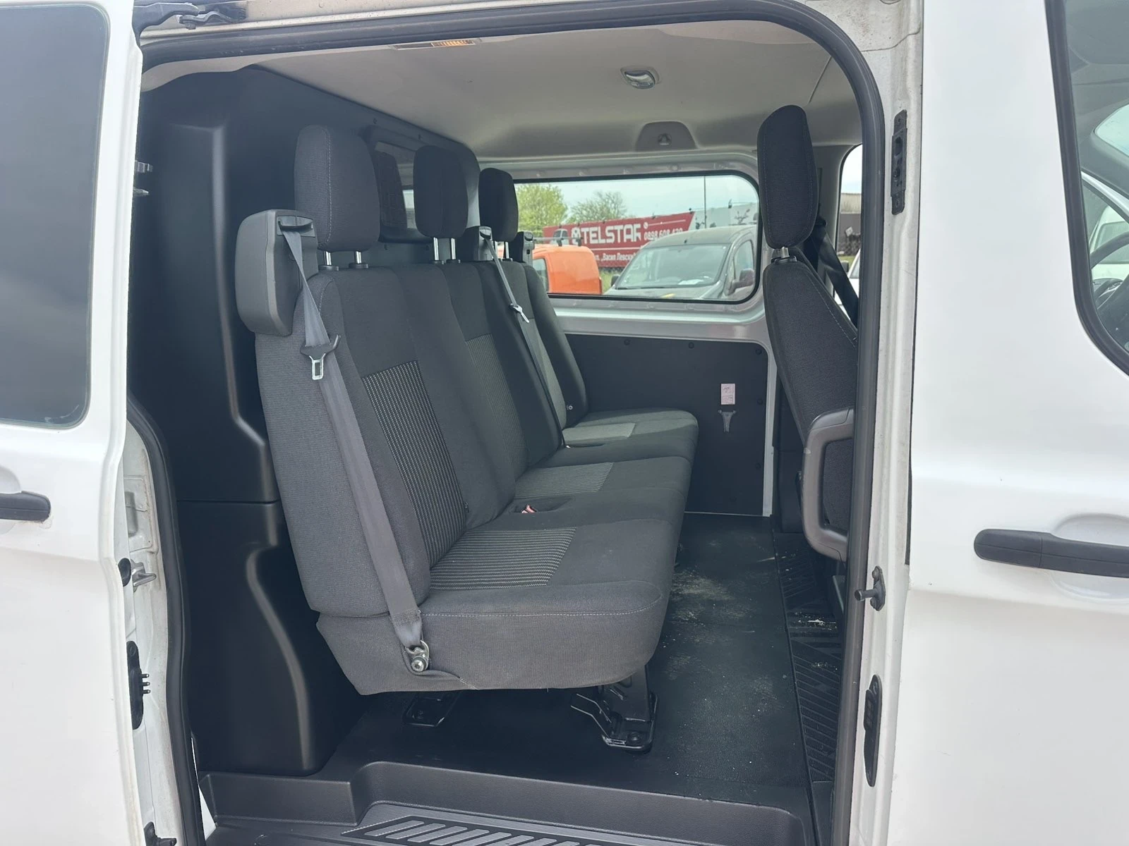 Ford Transit Custom, снимка 6 - Бусове и автобуси - 54478358