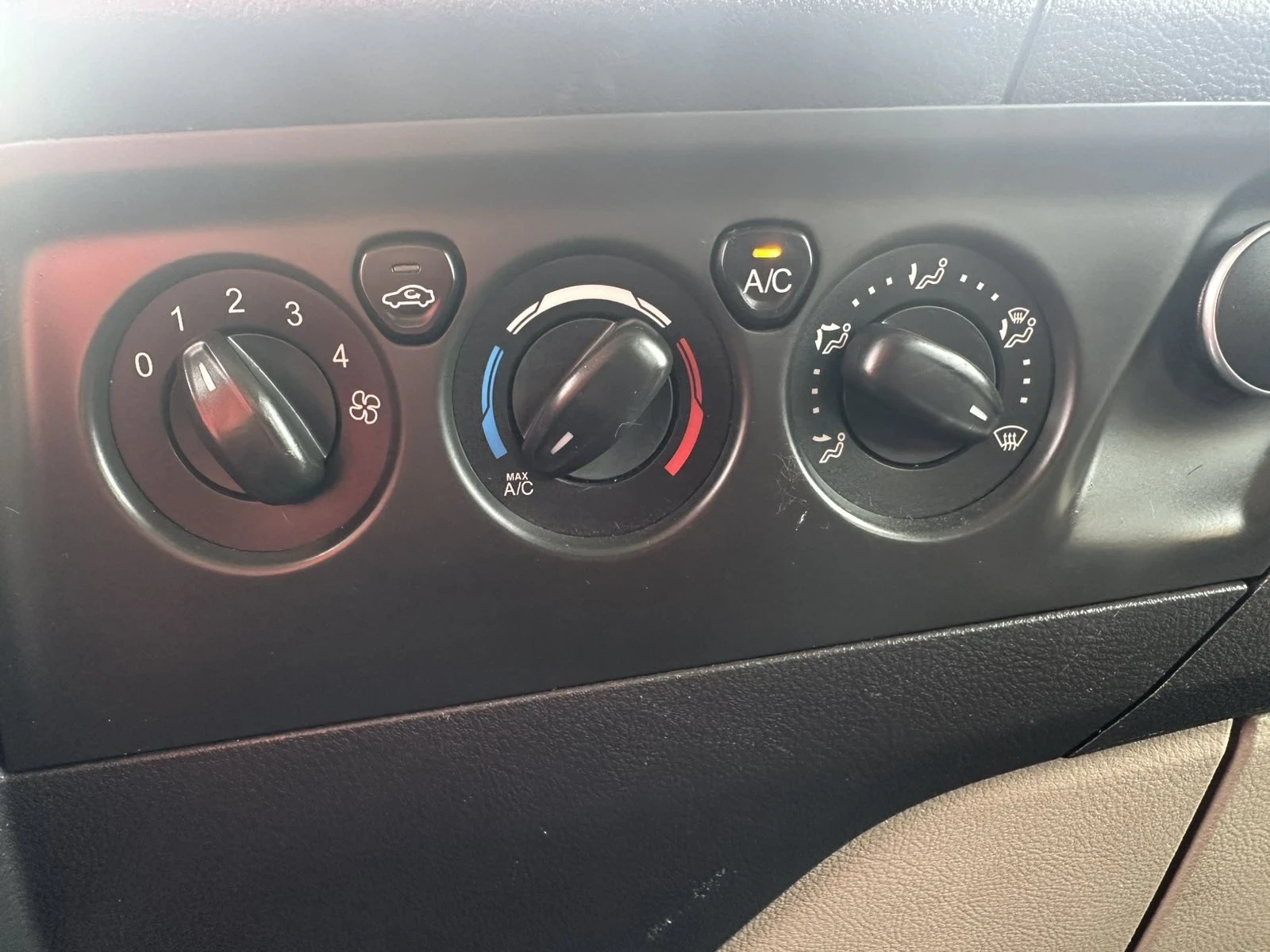 Ford Transit Custom, снимка 9 - Бусове и автобуси - 54478358