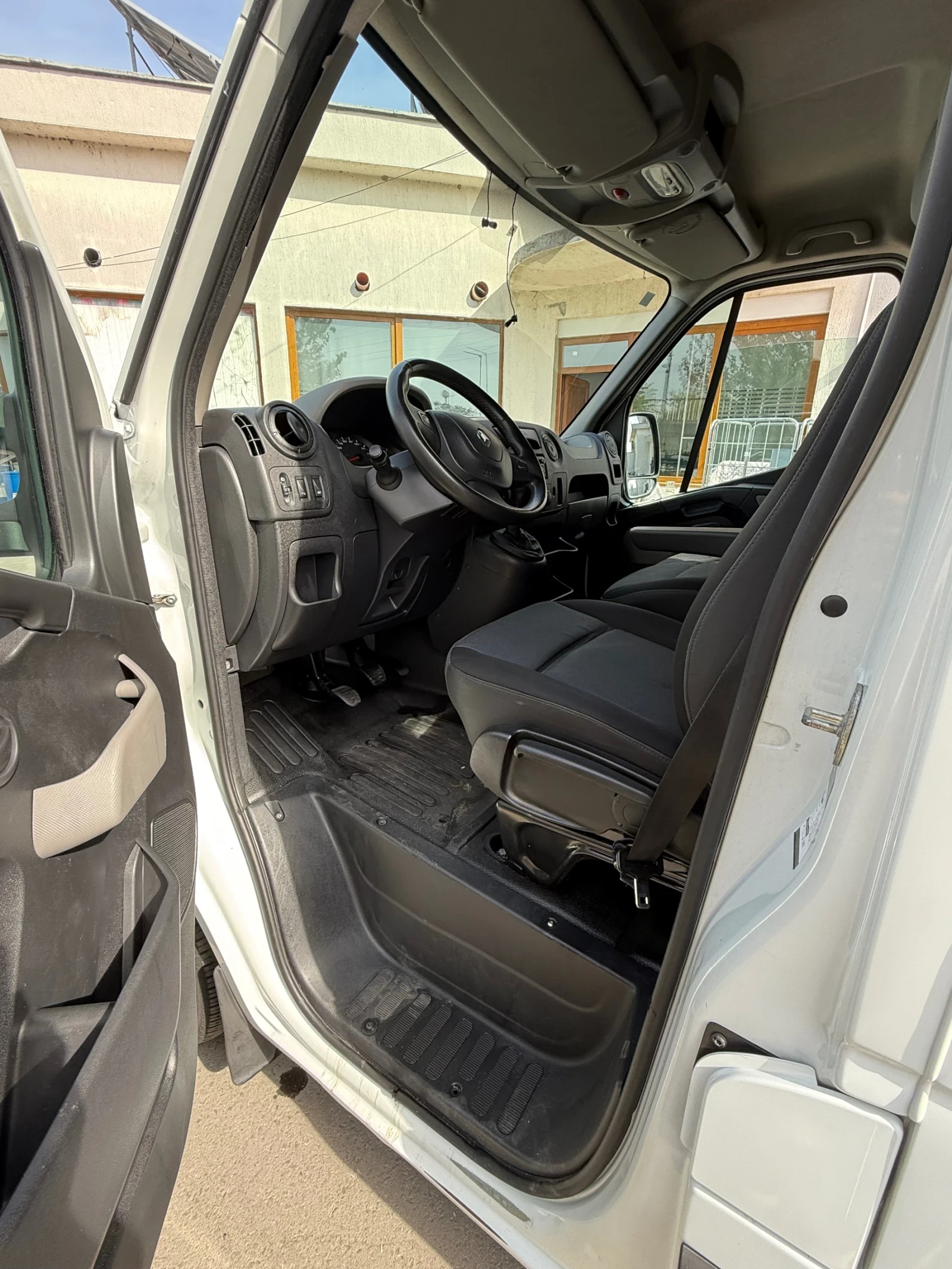 Renault Master L3H3, снимка 9 - Бусове и автобуси - 56412425