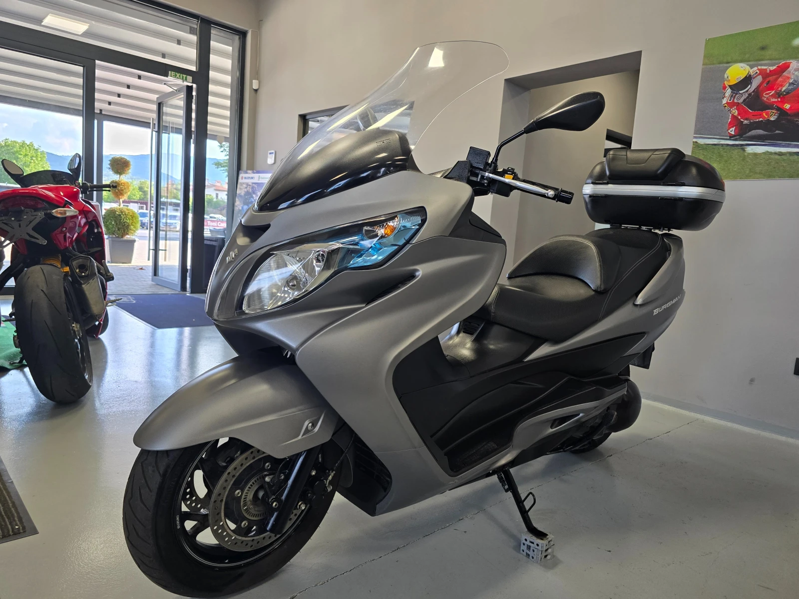 Suzuki Burgman 400ie, ABS, Facelift, Уникат-13000км.!, снимка 8 - Мотоциклети и мототехника - 55320141