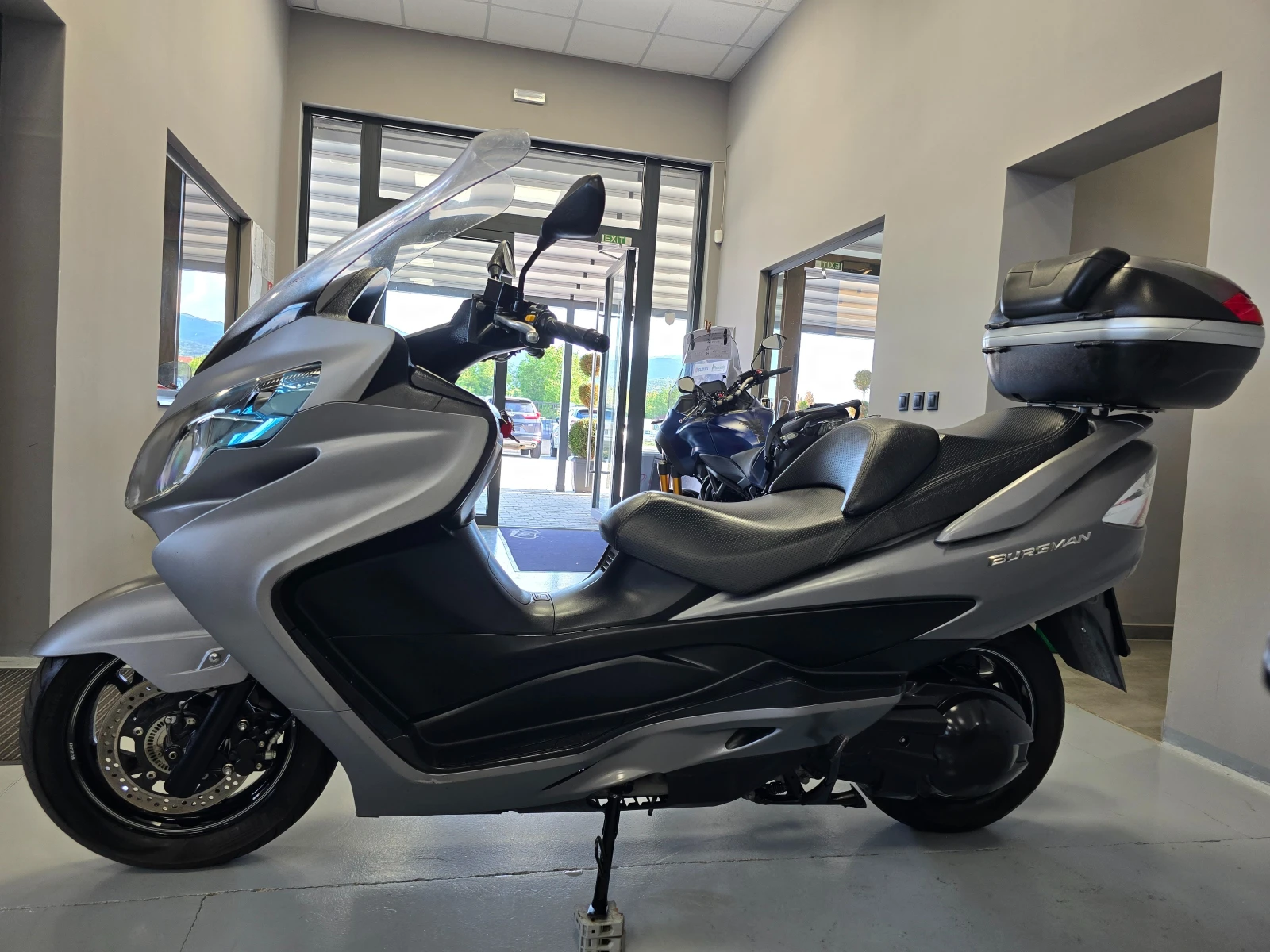 Suzuki Burgman 400ie, ABS, Facelift, Уникат-13000км.!, снимка 7 - Мотоциклети и мототехника - 55320141