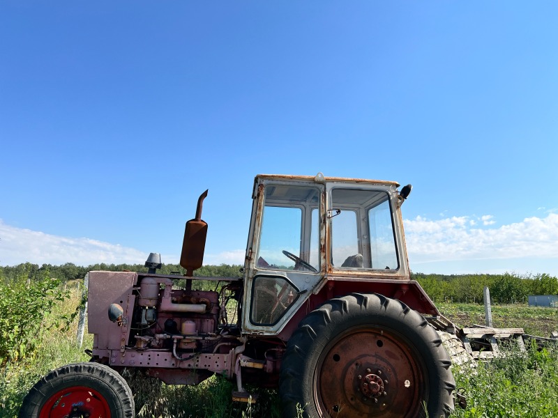 Трактор ЮМЗ 6Л, снимка 2 - Селскостопанска техника - 46414625