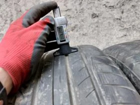 Гуми Летни 255/35R19, снимка 4