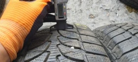Гуми Зимни 205/75R16, снимка 4