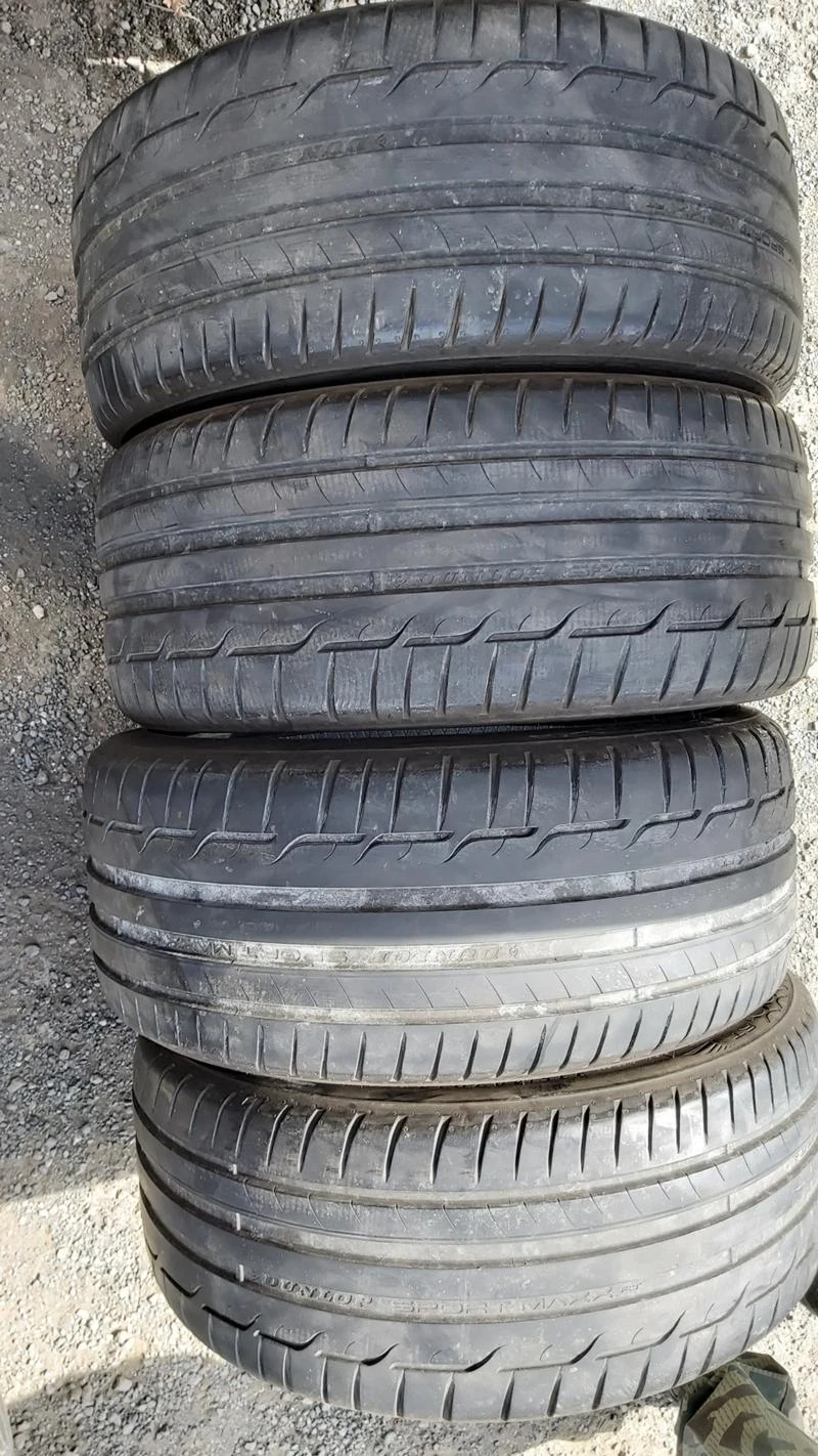 Гуми Летни 225/40R18, снимка 1 - Гуми и джанти - 29274848