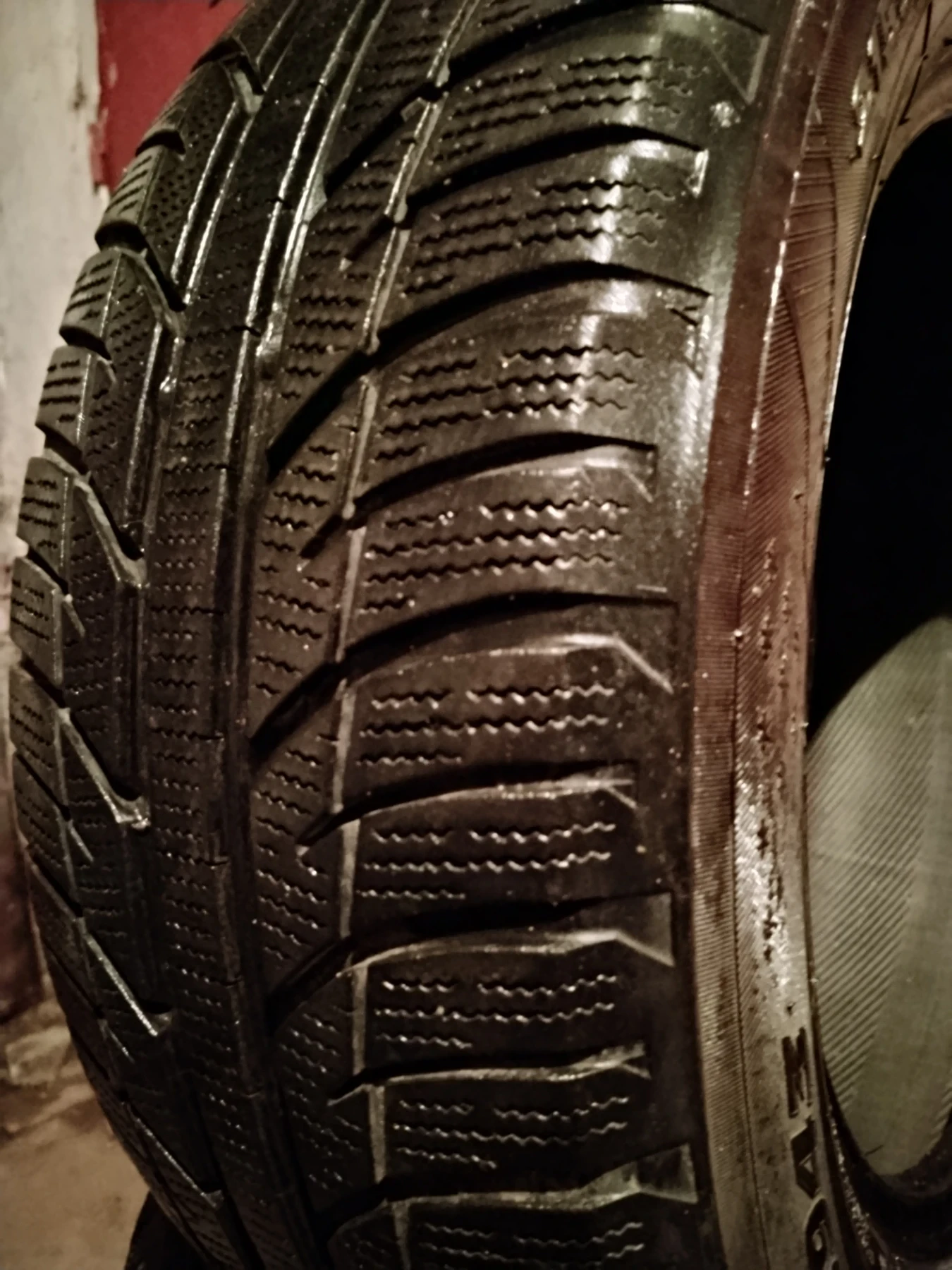  215/60R16 | Mobile.bg   3