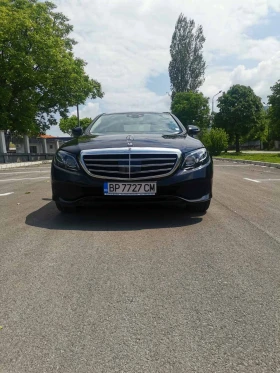 Mercedes-Benz E 220, снимка 2