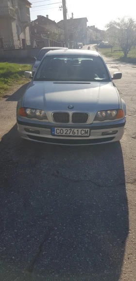 BMW 318, снимка 3